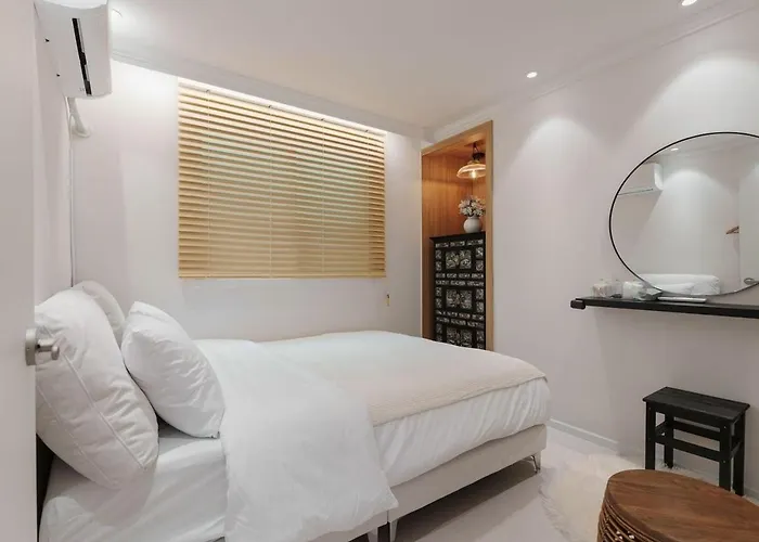 Apartment Serene