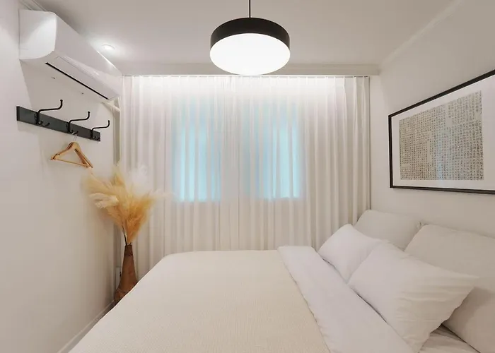 Apartment Serene